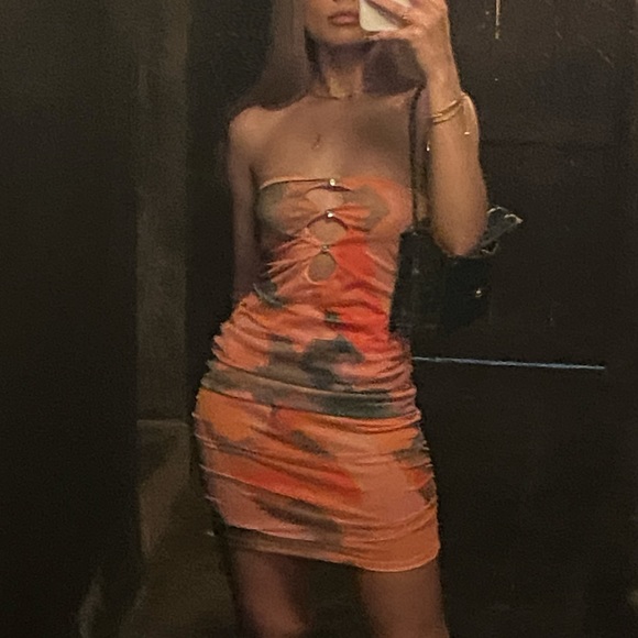 Tube Dress - Picture 1 of 3